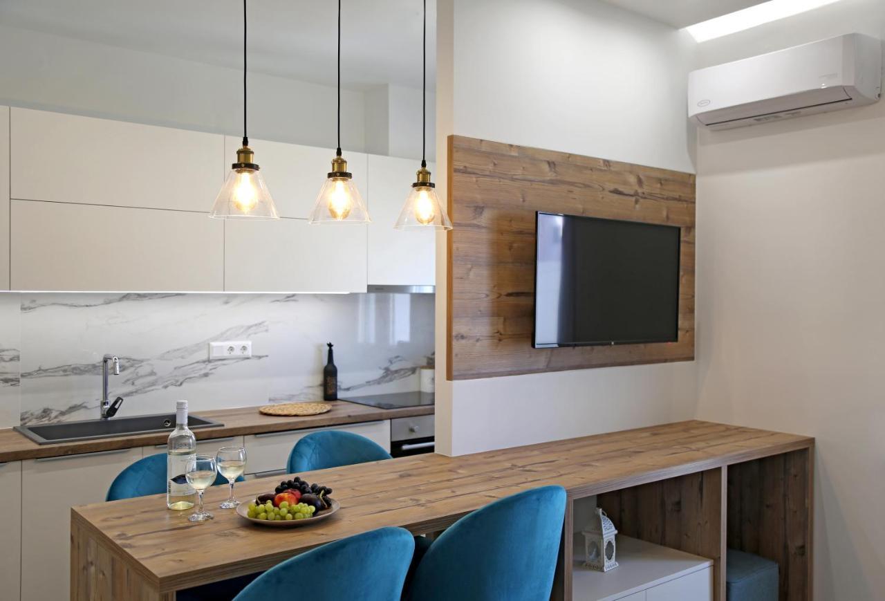 Apartment S & D
